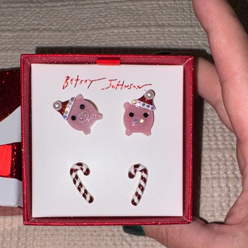 Betsey Johnson 2 Pair Set of Stud Earrings - Candy Canes & Pig in
Santa Hat New.